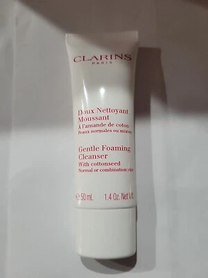 Limpiador en espuma suave Clarins con semilla de algodón 1,4 oz sellado Foto 1 de 4