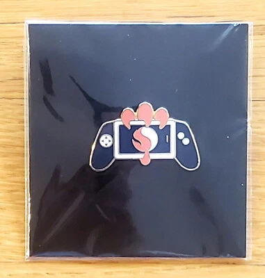 QUALCOMM SNAPDRAGON LIMITED EDITION Gaming Pin PROMO! NEW! Mint Gaming Inside - Image 1 of 4