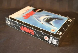 Blu Ray with DVD VHS Special Edition - Jaws 1975-2018 B - Picture 1 of 5