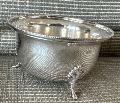 Cuenco con patas enchapado en plata vintage de Barker Ellis plateado sobre cobre Inglaterra Foto 1 de 4