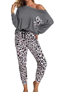 Long Sleeve Leopard Loungewear Set Med - Picture 1 of 11