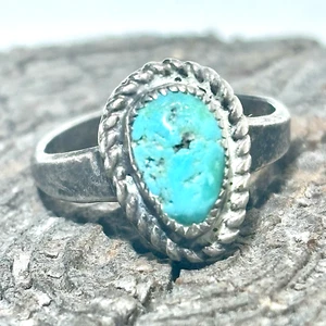 Vintage Native American Sterling Silver Turquoise Dainty Ring, Size 5 - Picture 1 of 7