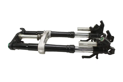 Horquillas delanteras Kawasaki Ninja ZX10r 18-20 con triple árbol inferior Foto 1 de 4