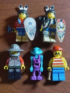 Lego Classic Space Minifigure Lot Life On Mars Alien Western Castle Pirates King - Picture 1 of 7