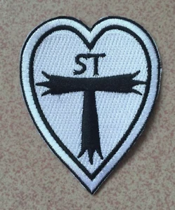 *NEW* St Trinians old style blazer / uniform iron on badge / patch.Fancy dress, - Bild 1 von 2