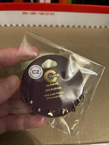 Claire’s Cluxe Gold Plated Earrings - Picture 1 of 2