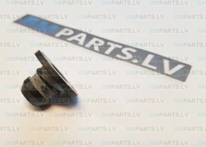 NEW GENUINE BMW E90 E60 F10 F11 E70 & LCI PRESSURE SENSOR GROMMET 13627792261 - Picture 1 of 9