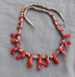 Vintage Southwestern Heishi Coral Necklace with Silver Cone Ends - Picture 1 of 3