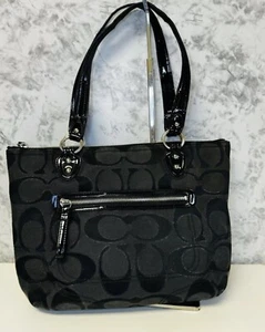 Coach Signature dunkelgrau und schwarz Canvas Tasche Lack schwarzer Besatz - Bild 1 von 6