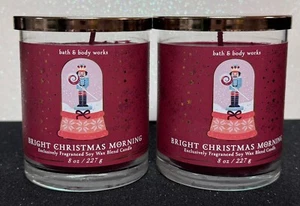 Bath & Body Works Bright Christmas Morning Glaskerze Einzeldocht 8 Unzen 2er-Pack - Bild 1 von 1