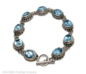 SUARTI Sterling Silver .925 13+ Carat Oval Swiss Blue Topaz Bead Toggle Bracelet - Picture 1 of 3