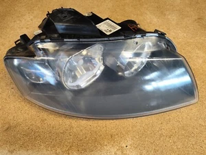 FEU PHARE AVANT DROIT AUDI A3 8P SPORTBACK 2.0 TDI 0301206602 / 8P0941004L - Foto 1 di 8