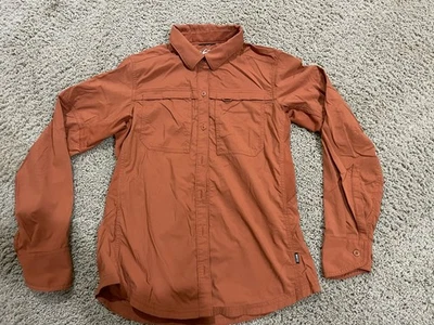 Camisa feminina REI Co-op rústica laranja/tijolo manga longa botão para cima XSmal caminhada - Imagem 1 de 4