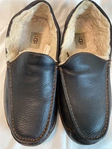 Zapatillas mocasines UGG Ascot forradas de lana de cuero negro para hombre talla 12 5379 - Imagen 1 de 8