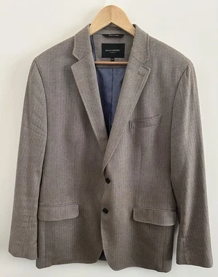 Blazer masculino Banana Republic 44L ajuste sob medida jaqueta espinha de peixe cinza claro/caqui - Imagem 1 de 4