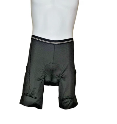 Shorts masculino Rei Co Op preto L meia-calça acolchoada desempenho atlético elástico - Imagem 1 de 4