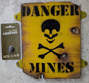 Military Repro Wooden Danger Mine Den Signage Kids Bedroom Sign + Button Compass - Picture 1 of 3