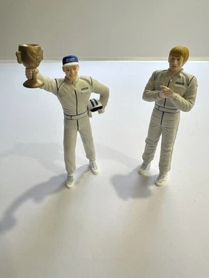 1/18 1963 FIAT ABARTH 695SS RACING FIGURINES DIE-CAST DIORAMA - Image 1 of 2