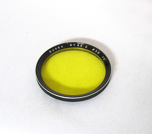 Vintage Kenko Bay II Yellow Lens Filter For Rolleiflex 3.5F, 3.5E TLRCameras (b) - Image 1 of 1