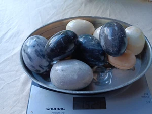 Onyx Marmor Eier verschiedene Größen und Farben 1928 Gramm - Bild 1 von 3