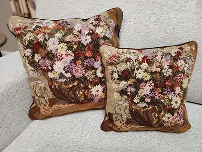 Juego de 2 almohadas de lana vintage tapiz bordado a mano ~ 12" y 16" florales Foto 1 de 4