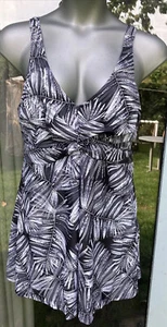 Sea Fancy-swim dress With Pants-black/white-sz 20-BNWT-lightly Padded-flattering - Picture 1 of 10