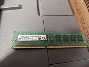 Ram Micron 4GB 1Rx8 PC3-12800U-11-11-A1 - MT8JTF51264AZ-1G6E1 - Zdjęcie 1 z 1