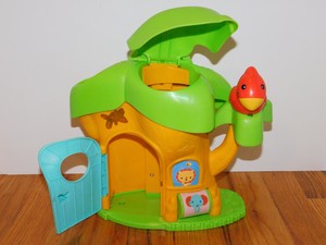 fisher price tree house toy