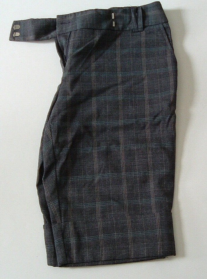 Tracy Evans 3 inch cuffed dress shorts gray plaid size 11 junior - Image 1 of 4