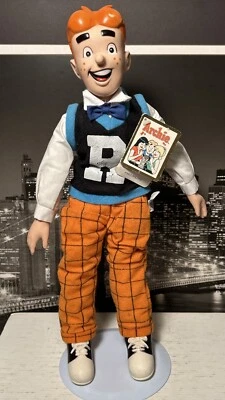 "Muñeco de peluche Archie Comics 18"" con soporte se presenta 1987 con etiquetas" Foto 1 de 4
