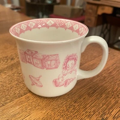 Taza de café/té temática "Un regalo para una niña" de Queen's hecha en India Foto 1 de 4