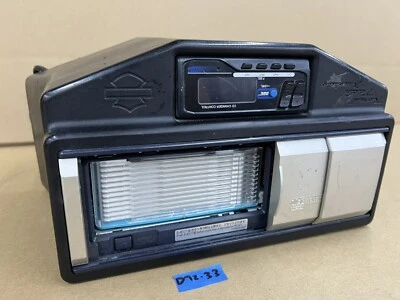 Harley-Davidson Road Tech Audio Cambiador de CD Tour Pak 2000-2005 montado Foto 1 de 4