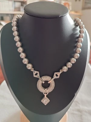 Collana con  perle swarovski grigio argento - Immagine 1 di 3