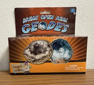 Break Open Real Geodes Discover With Dr Cool 2 Real Geodes Unused Kit - Picture 1 of 7