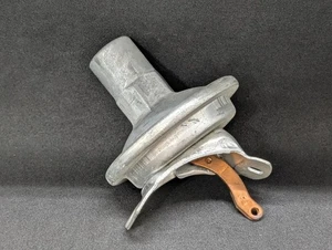 NORS 47-51 KAISER & FRAZIER 1939 PACKARD 6 CYL DISTRIBUTOR VACUUM ADVANCE VC2082 - Picture 1 of 15