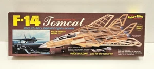 GUILLOWS F-14A #1402 BUILD N SHOW NON-FLYING  BALSA DISPLAY MODEL AIRPLANE - Picture 1 of 2