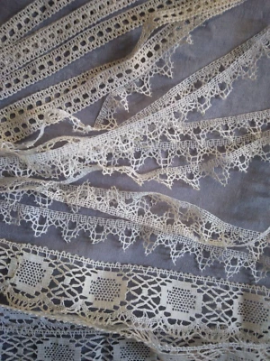 Lot anciennes dentelles aux fuseaux lin écru mercerie ancienne couture textile - Photo 1/4