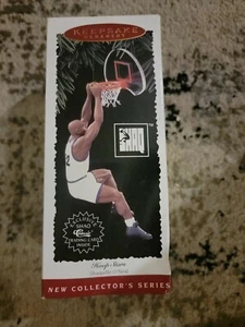 1995 Hallmark Keepsake Ornament NBA Hoop Stars Shaquille O'Neal NEU Kartonschaden - Bild 1 von 6
