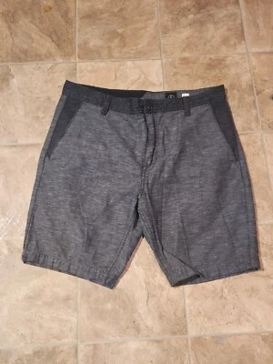 Men's Volcom Gray Striped Shorts Size 34 - Image 1 of 3