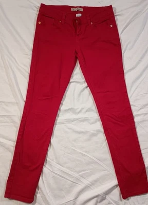 Pantalones de mezclilla ajustados rojos ZCO para niños talla 3 usados en excelente estado Foto 1 de 4
