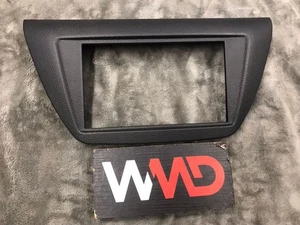 MITSUBISHI EVO LANCER EVOLUTION 7-9 STEREO SURROUND FRAME DASH PLASTIC TEXTURED - Picture 1 of 3