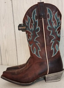 cowgirl boots - Picture 1 of 5