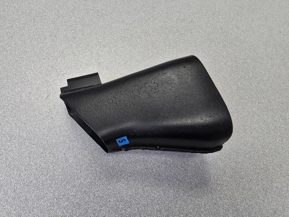 USED ORIGINAL GENUINE PORSCHE 356B 356C 356SC REAR BUMPER EXHAUST FUNNEL #5 - Image 1 of 4