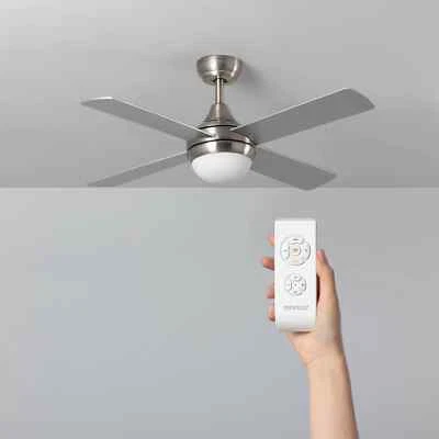 Ventilatore 4 Pale da Soffitto con Luce Lampadario DCG Grigio 130 cm Telecomando - Immagine 1 di 4