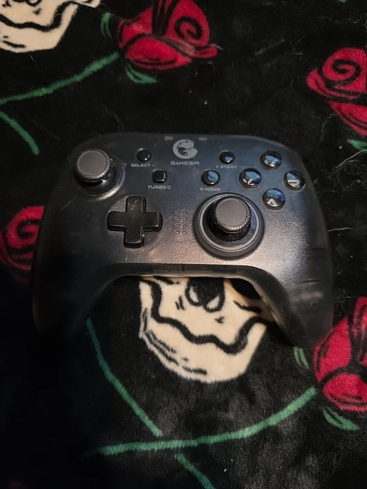 Controlador inalámbrico GameSir T4 Pro USB-C para Android, IOS, PC, Nintendo Switch Foto 1 de 2