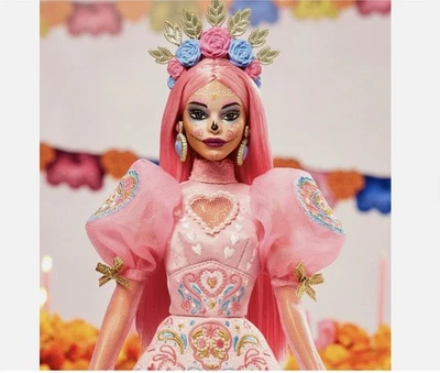Barbie x Pink Magnolia 2023 Dia de Muertos NUNCA RETIRADA DE LA CAJA DEL REMITENTE Foto 1 de 4
