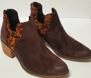 Pierre Dumas Boot West Bootie 6 NWT Brown Suede/ Animal Print Back Zipper - Picture 1 of 11