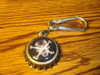 SKULL X-RAY 3D design Bottle Cap Polyurethane Dome Carabiner Hook key chain  - Image 1 of 4
