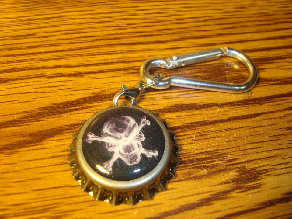SKULL X-RAY 3D design Bottle Cap Polyurethane Dome Carabiner Hook key chain  - Image 1 of 4