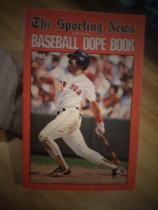 1985 SPORTING NEWS BASEBALL DOPE BOOK TONY ARMAS BOSTON RED SOX - Picture 1 of 12